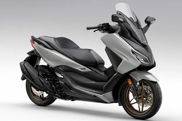 HONDA FORZA 250